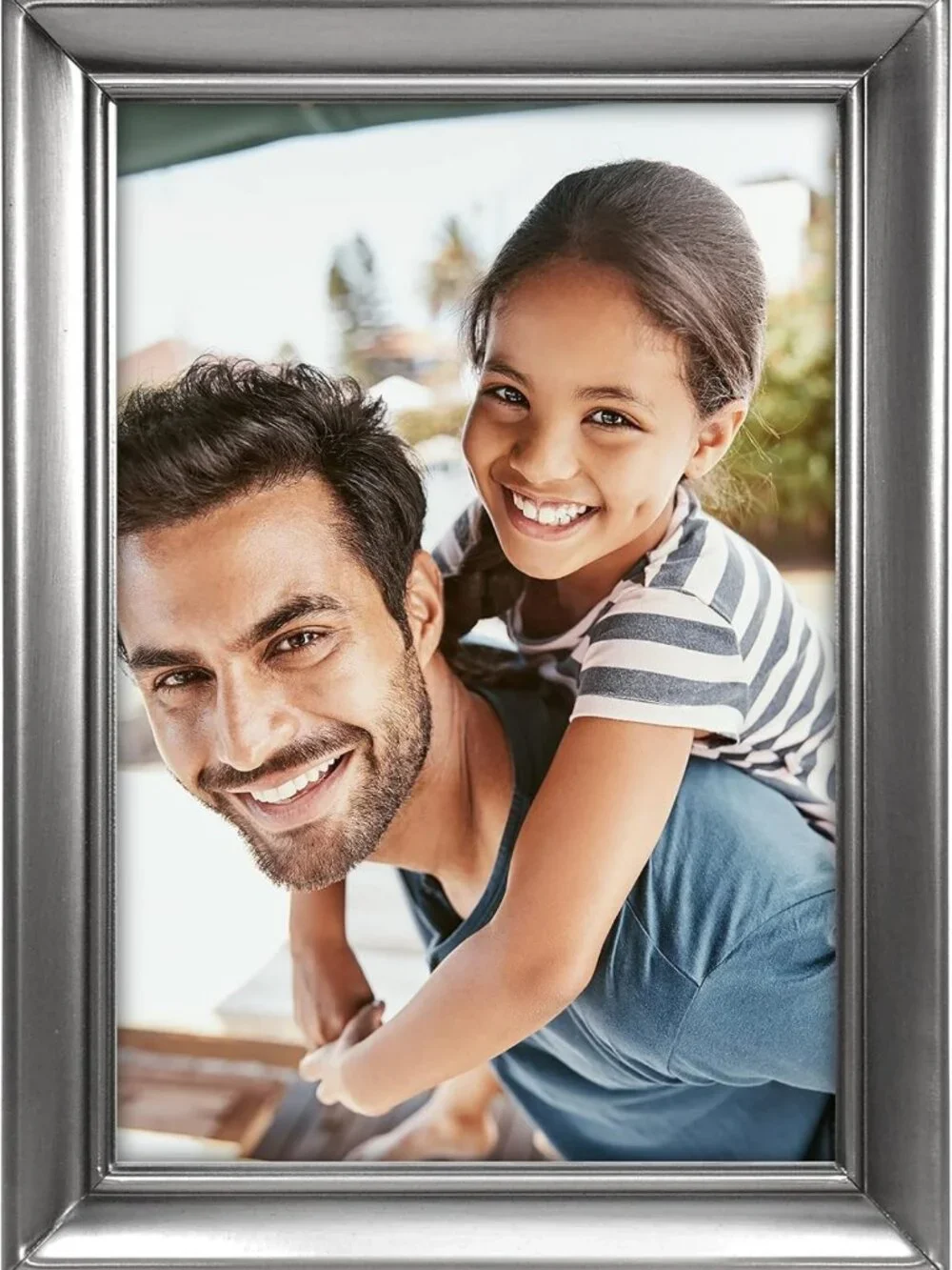 Elegant Pewter Metal Picture Frame, 5x7, Silver Finish, Stylish Home Decor